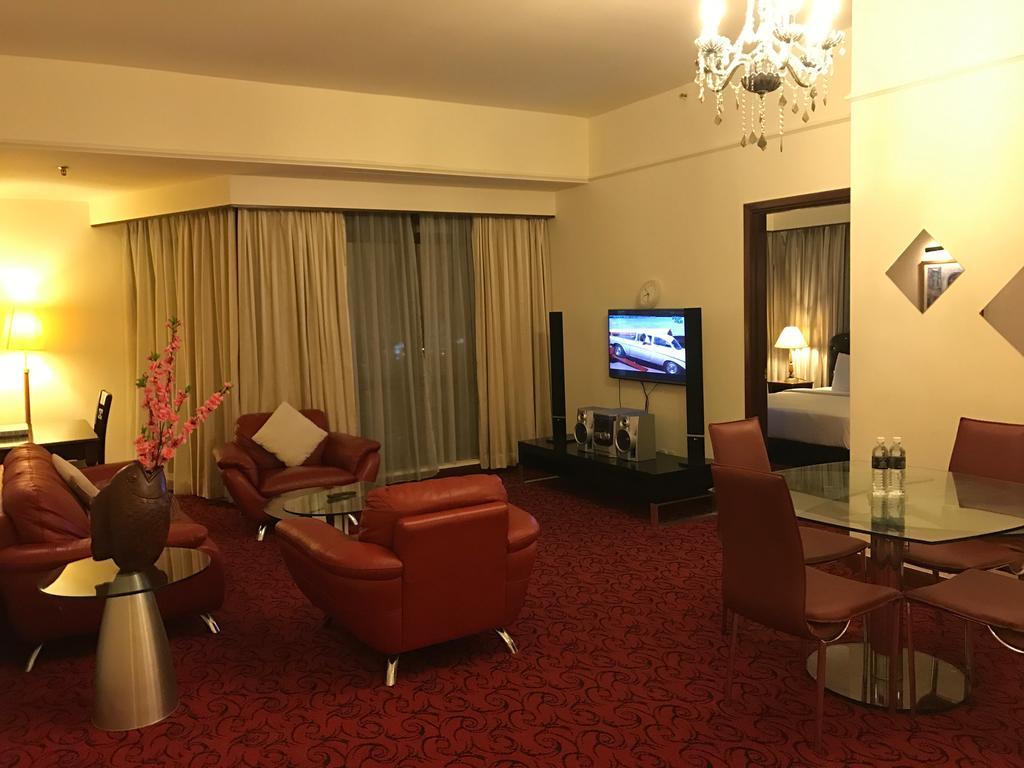Kl Service Suites At Times Square Kl 쿠알라룸푸르 외부 사진