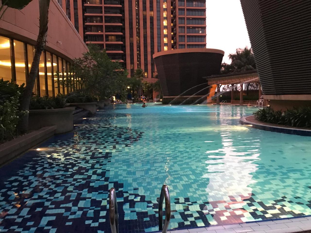 Kl Service Suites At Times Square Kl 쿠알라룸푸르 외부 사진