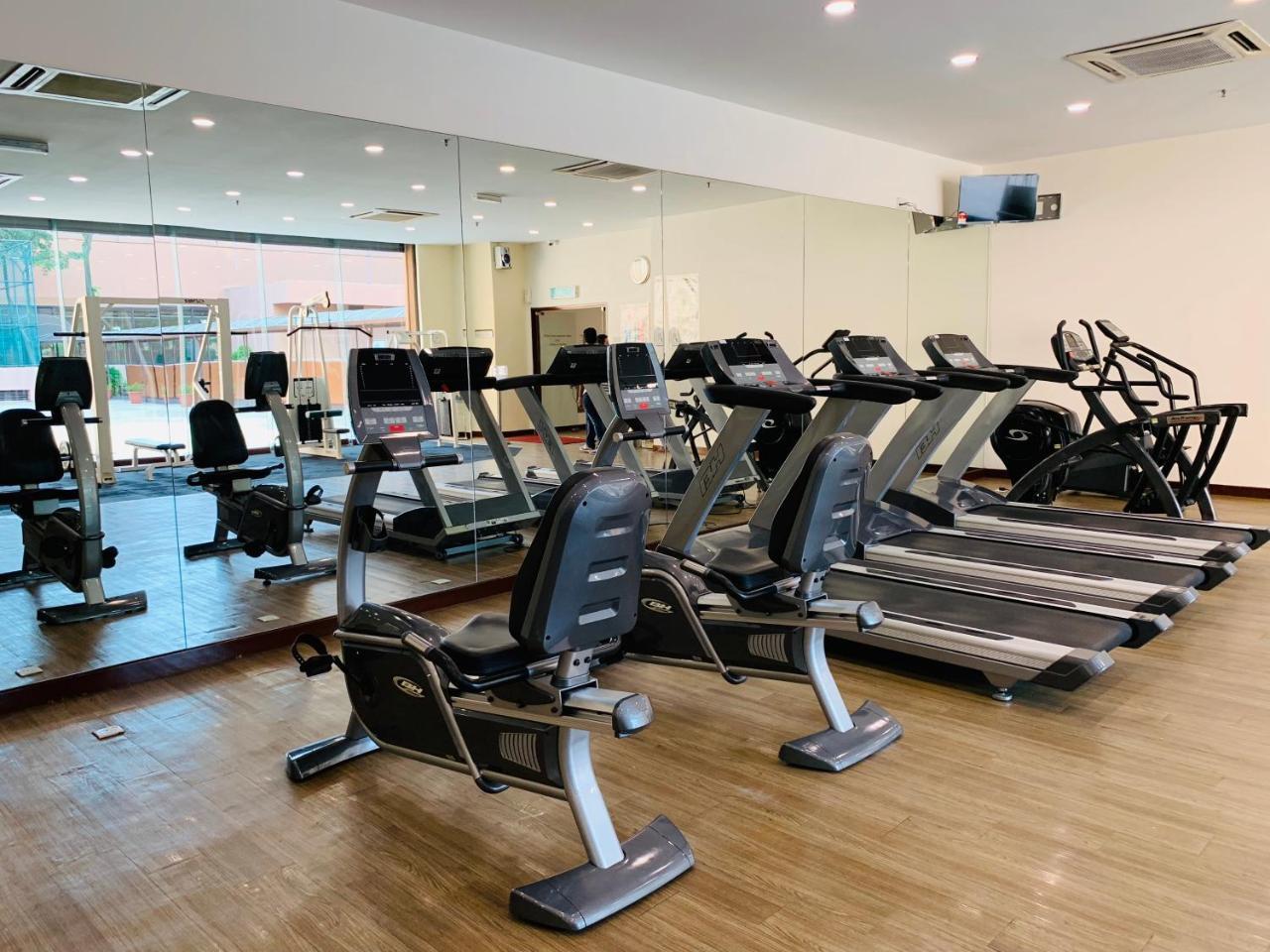 Kl Service Suites At Times Square Kl 쿠알라룸푸르 외부 사진